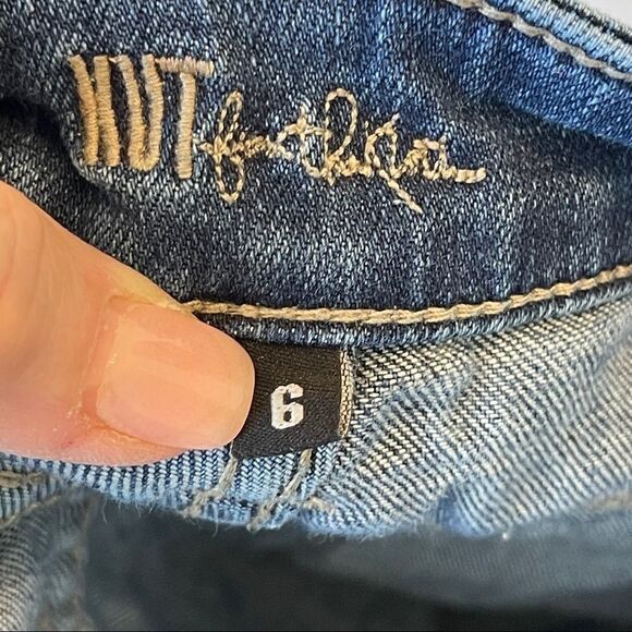 Kut from The Cloth Straight Leg Jeans - Size 6 - Picture 6 of 12
